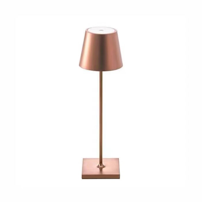 Lampada da tavolo con piedini alti in ferro battuto .piccola luce notturna creativa  luce notturna moderna e semplice - Stilex