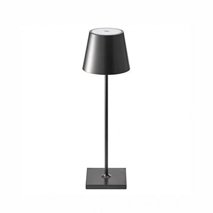 Lampada da tavolo con piedini alti in ferro battuto .piccola luce notturna creativa  luce notturna moderna e semplice - Stilex