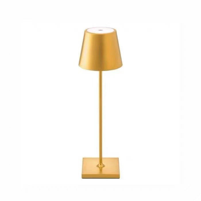 Lampada da tavolo con piedini alti in ferro battuto .piccola luce notturna creativa  luce notturna moderna e semplice - Stilex